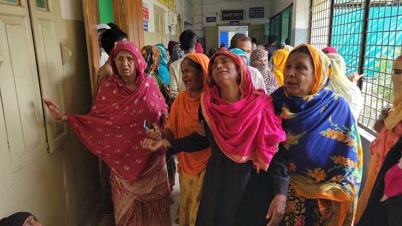 বগুড়ার শেরপুরে পরকীয়ার জেরে যুবককে হত্যা।