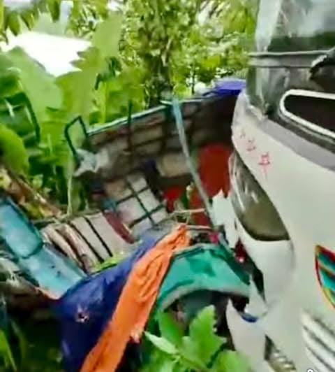 আমতলীতে সড়ক দূর্ঘটনায় বাবা মেয়েসহ নিহত তিন ও শিশুসহ আহত চার!