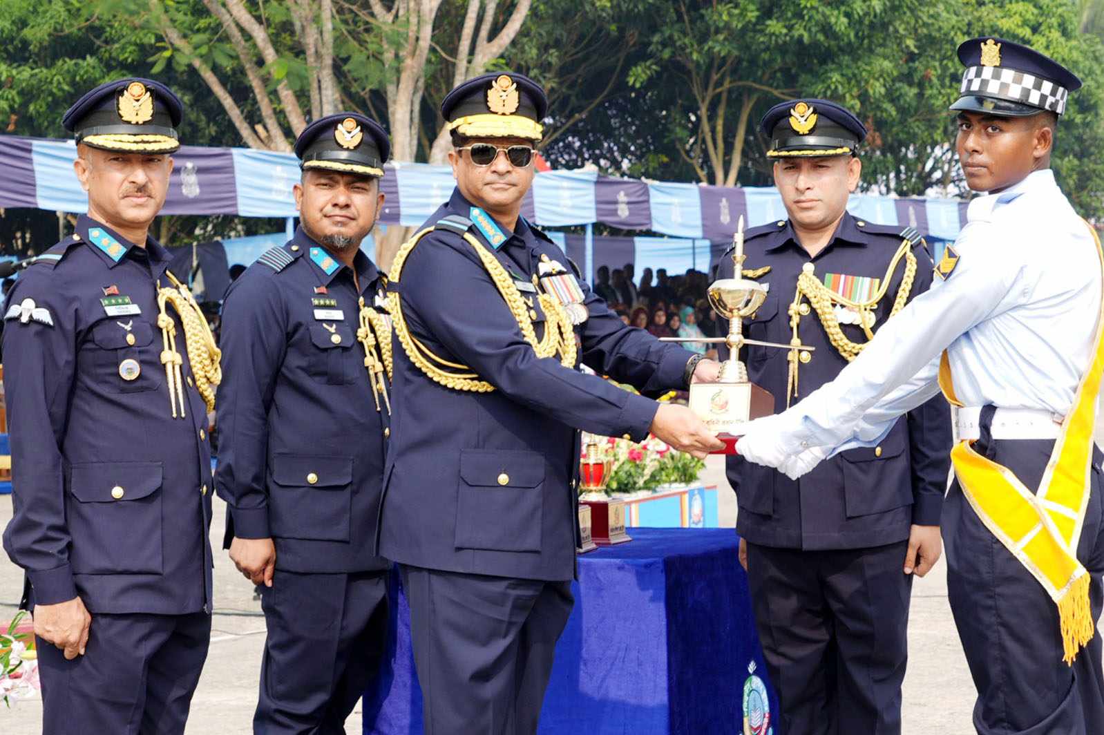 বাংলাদেশ বিমান বাহিনীর নব বিমানসেনা'র ৫২ তম প্রশিক্ষণ সমাপনী অনুষ্ঠিত
