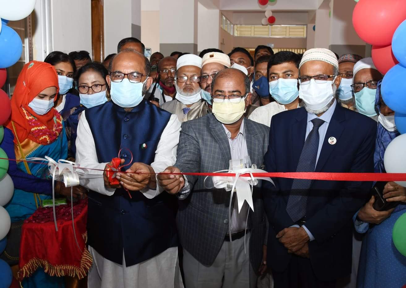 গাজীপুর মহানগর বাসস্ট্যান্ড এলাকায়  হারুরকে জিম্মি করে মুক্তিপণ দাবি কারী চক্রের তিন সদস্য গ্রেফতার।