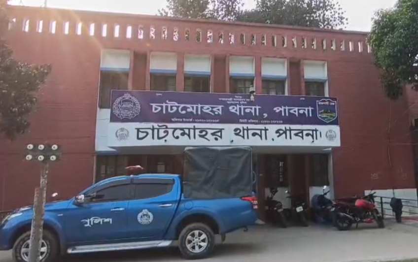 নাটোরে নিখোঁজের একদিন পর ভুট্টা ক্ষেত থেকে এক কন্যা শিশুর মরদেহ উদ্ধার।