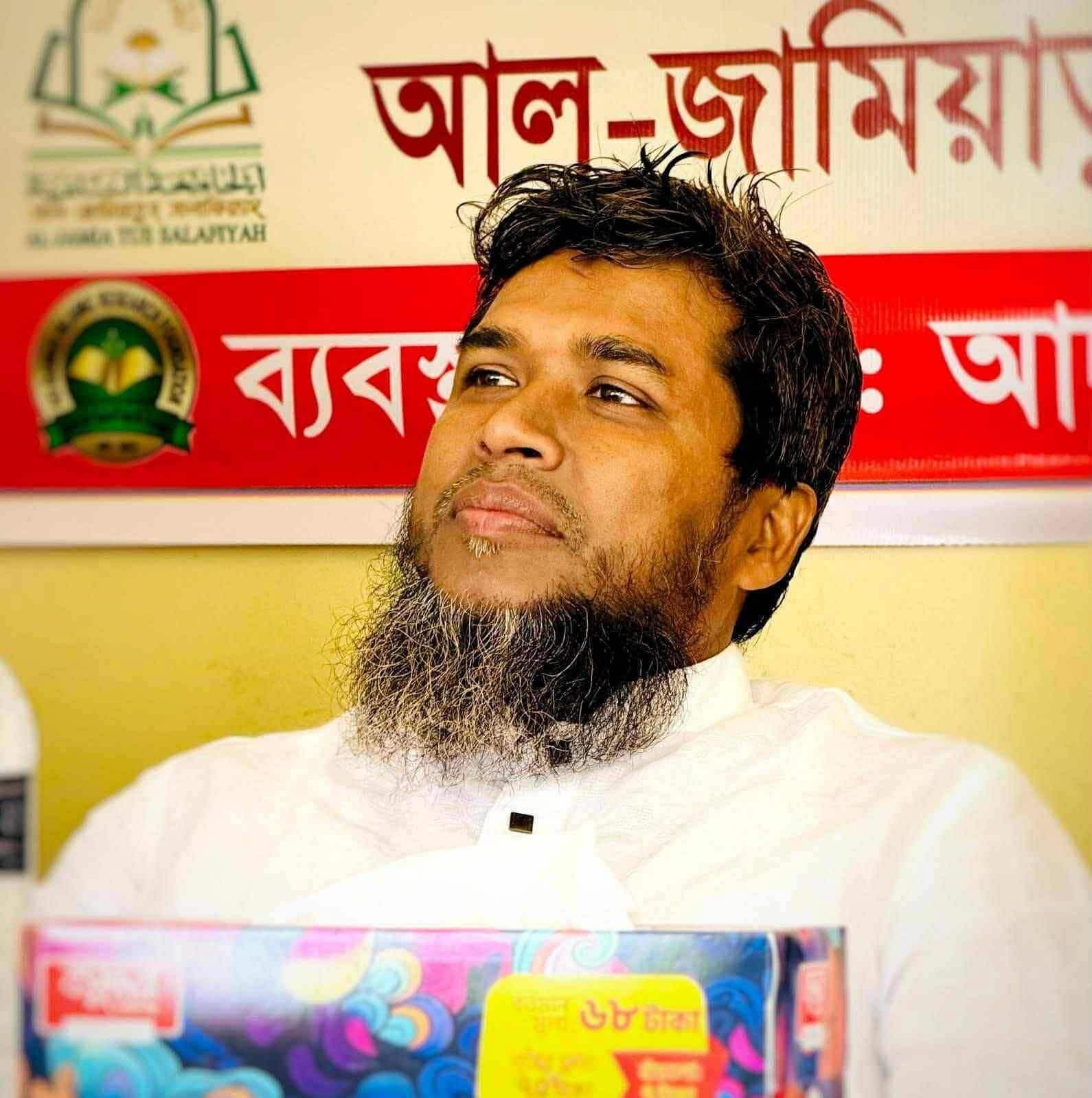 ফরিদপুর-৪ এর জনগণের প্রার্থী হিসেবে জনপ্রিয়তা পাচ্ছেন আর্কিটেক্ট মুজাহিদ বেগ।