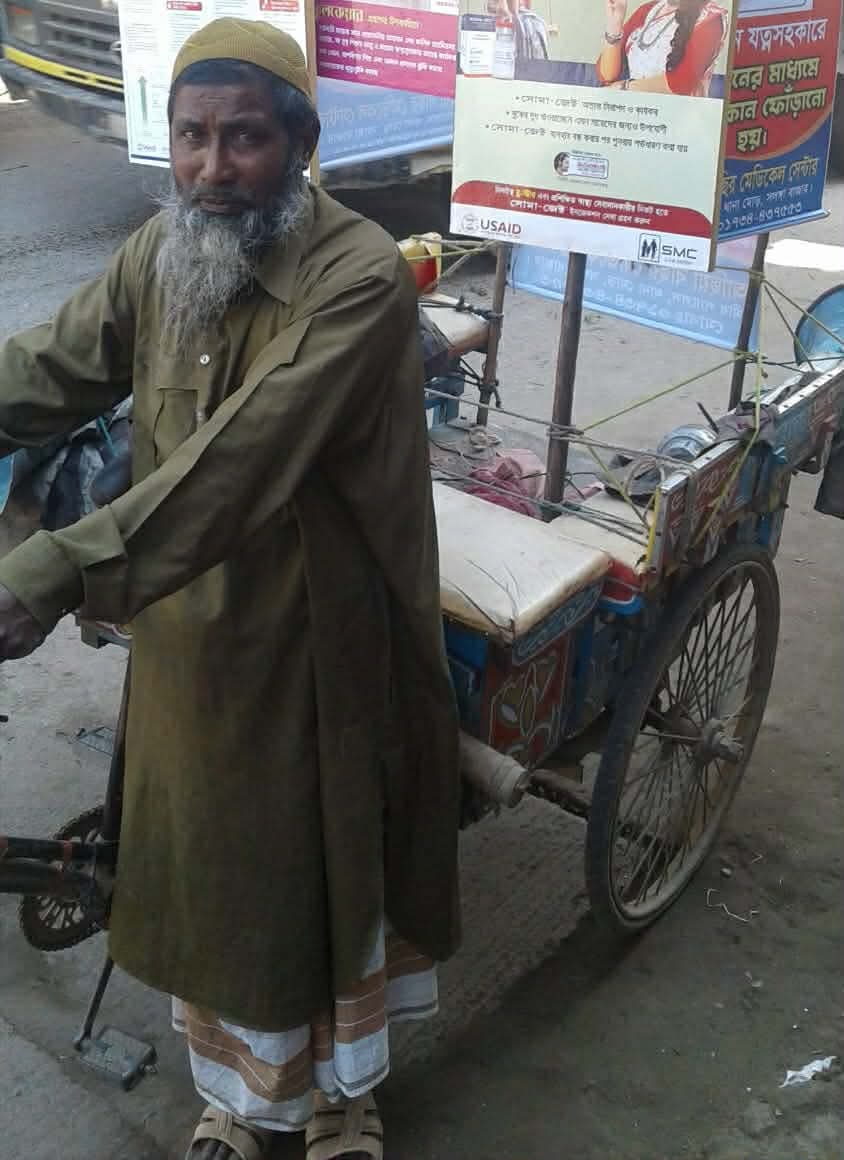 নামাজ পড়তে গিয়ে রিক্সা হারালেন সলঙ্গার গাদুভাই