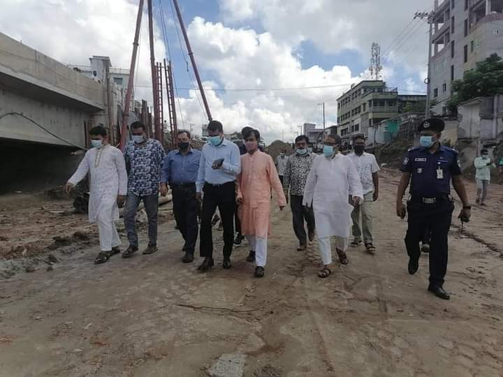 যশোরের ঝিকরগাছায় সেতু নির্মাণের বিষয়ে স্থানীয় জনপ্রতিনিধি ও জনগণের সাথে মতবিনিময় সভায় : এমপি নাসির উদ্দিন।