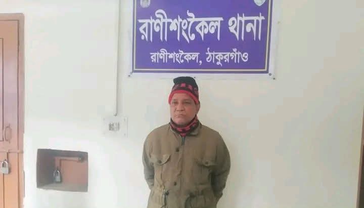 চেকপোস্ট বাজারে পুলিশের অভিযানে ফেনসিডিল জব্দ, এক ব্যক্তি আটক