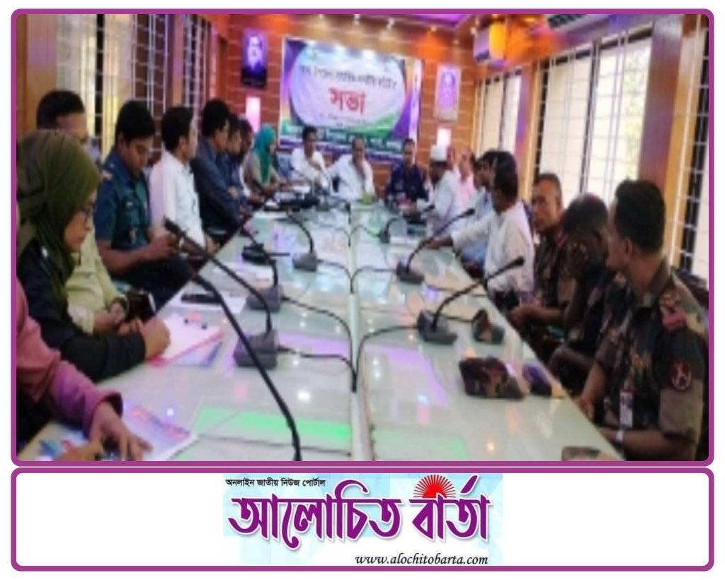 যশোরের ঝিকরগাছার বাঁকড়ায় স্বেচ্ছায় খাদ্য  বিতরন করেছেন বড় খলসীর ইব্রাহিম